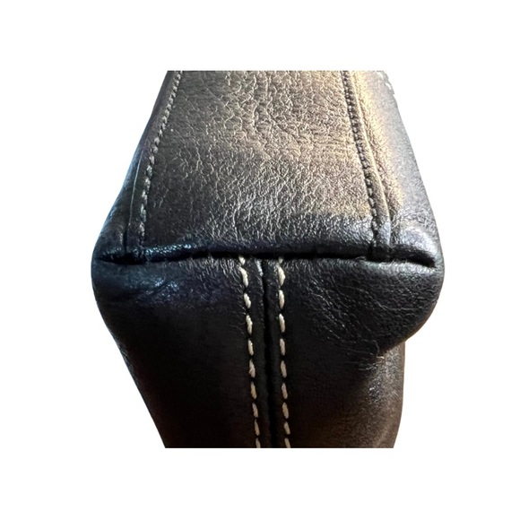 Coach Black Leather Wristlet with Twist Lock - Picture 5 of 8